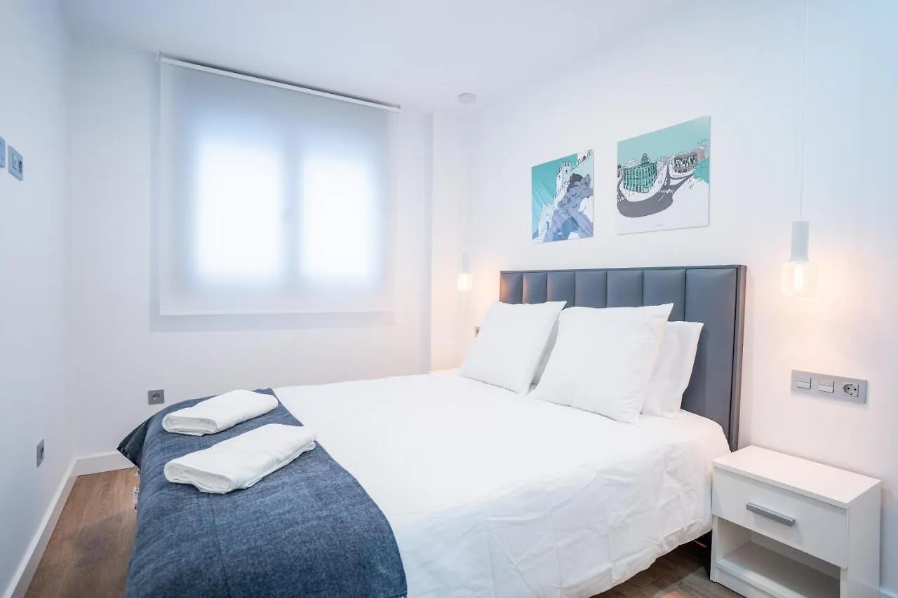 Ξενοδοχείο με διαμερίσματα Trendy Homes Puerta Purchena Αλμερία