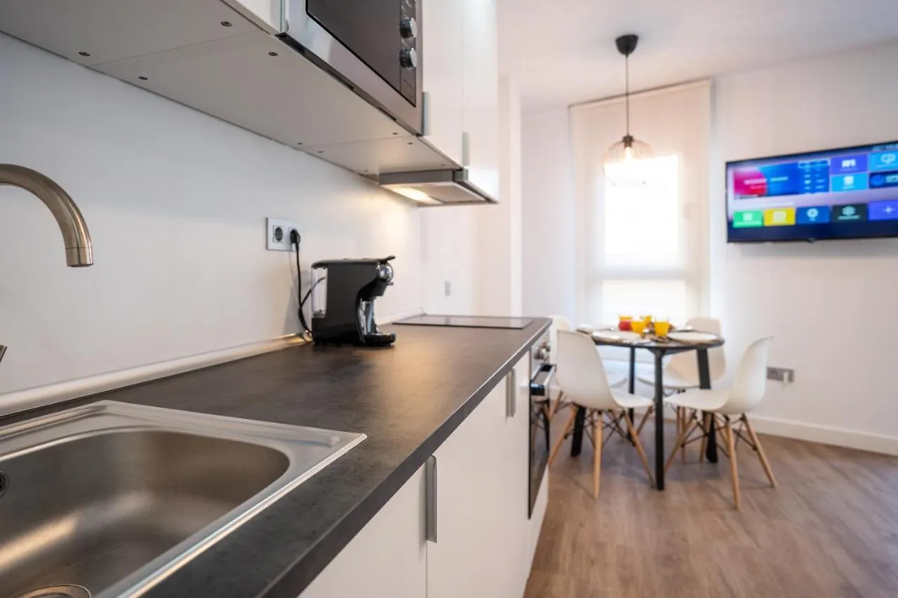 Trendy Homes Puerta Purchena Αλμερία